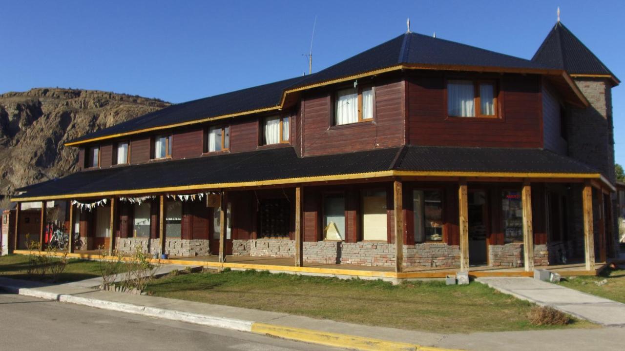 Aparts Complejo Ricanor El Chaltén Exterior foto